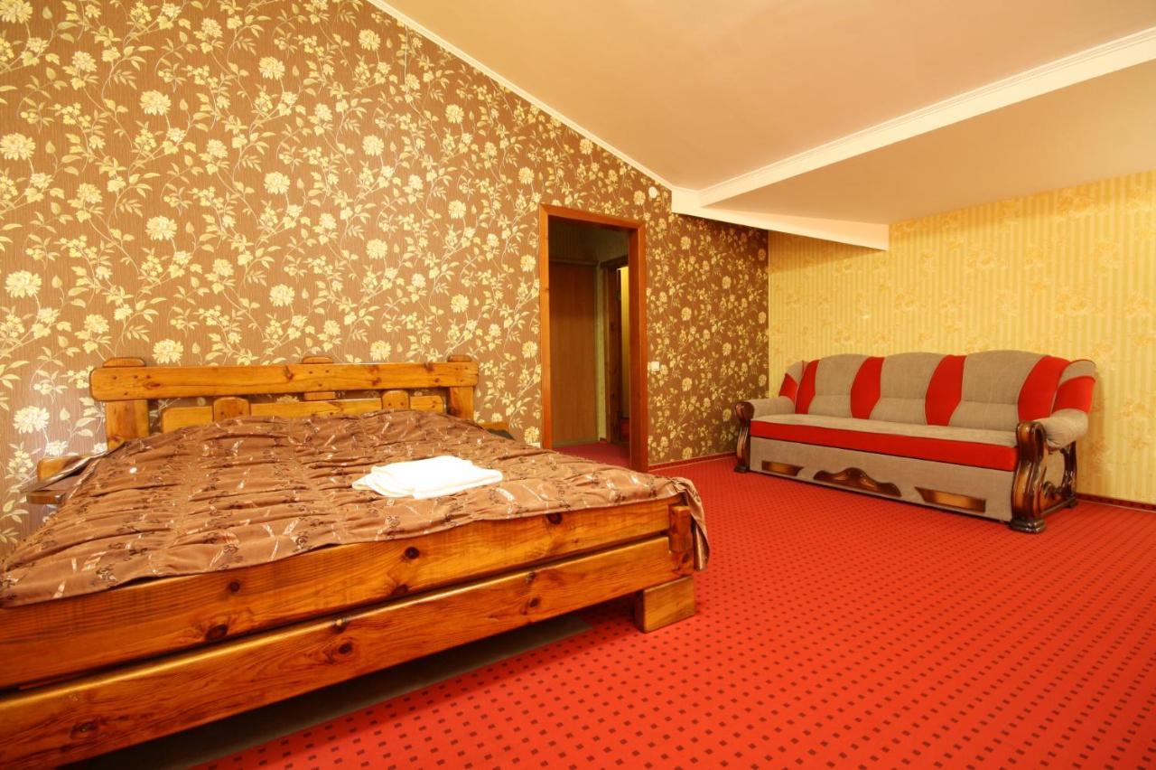 Chagari Hotel Lypnyky Exterior photo